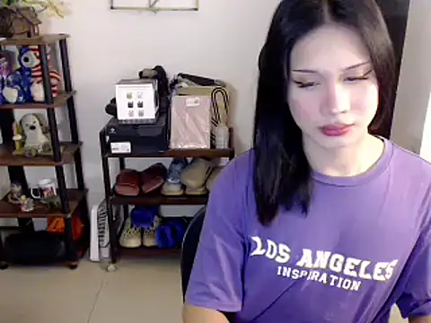 Snapshot of sweetasian_zoe chatting on March 24, 2026, 6:19 pm sweetasian zoe online show from March 24, 2026, 6:19 pm