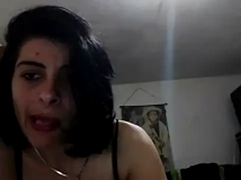 Snapshot of tefutbin3 chatting on April 6, 2026, 6:09 pm tefutbin3 online show from April 6, 2026, 6:09 pm