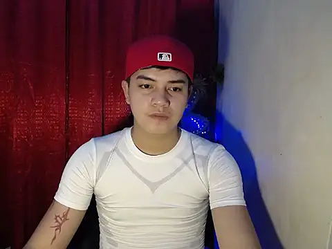 urbigcutienasio online show from February 27, 2026, 6:08 pm