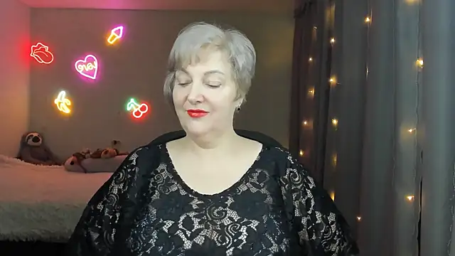 Mary-Leee online show from April 20, 2026, 2:40 pm