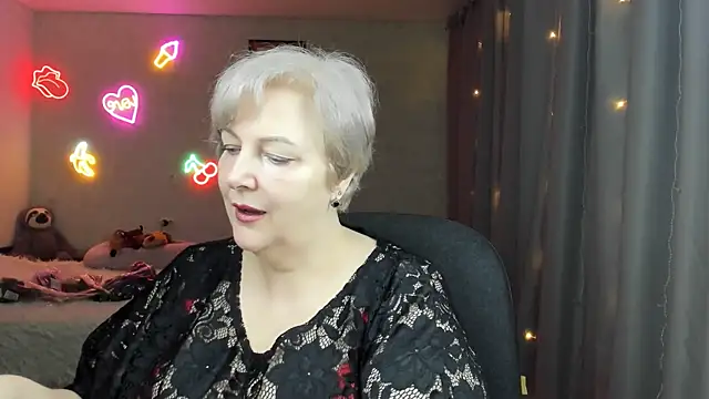 Mary-Leee online show from April 24, 2026, 5:31 am