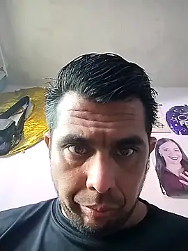 manuel4200 online show from April 27, 2026, 2:15 pm