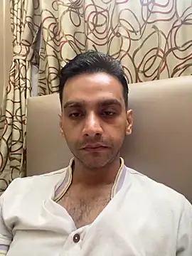 Snapshot of online4u08 chatting on May 19, 2026, 9:00 pm online4u08 online show from May 19, 2026, 9:00 pm