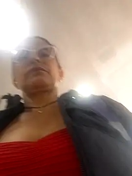 Snapshot of Lorenaluna chatting on March 12, 2026, 5:50 pm Lorenaluna online show from March 12, 2026, 5:50 pm