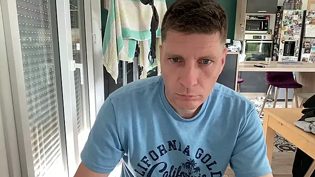 Minmoi1984 online show from May 7, 2026, 7:01 am