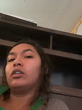 QueenNefertiti online show from February 21, 2026, 4:20 pm