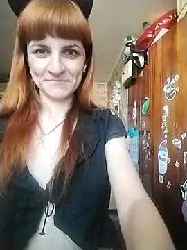 Snapshot of YaroslavaLester chatting on May 5, 2026, 8:28 am YaroslavaLester online show from May 5, 2026, 8:28 am