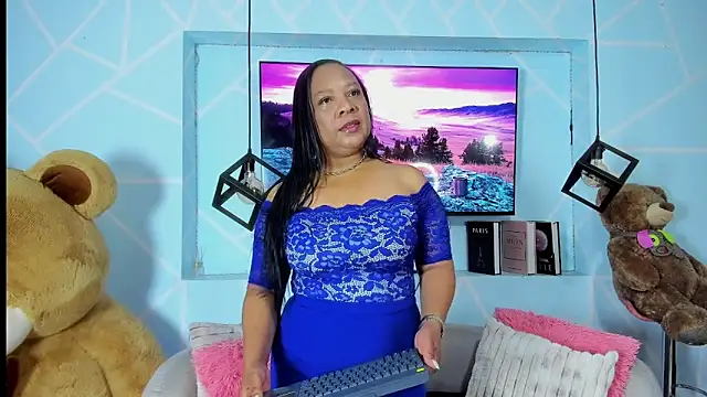 Snapshot of sharon_noa chatting on April 9, 2026, 11:27 am sharon noa online show from April 9, 2026, 11:27 am