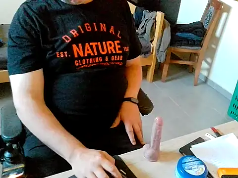 pozitiva000 online show from April 24, 2026, 6:37 am