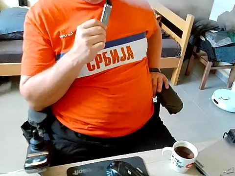 Snapshot of pozitiva000 chatting on June 29, 2026, 11:21 am pozitiva000 online show from June 29, 2026, 11:21 am