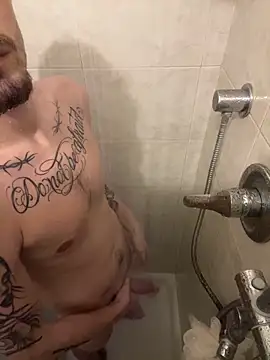 Snapshot of italianloco chatting on February 21, 2026, 7:49 pm italianloco online show from February 21, 2026, 7:49 pm