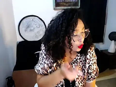 Snapshot of Nerea_Boolsara8 chatting on April 3, 2026, 12:50 am Nerea Boolsara8 online show from April 3, 2026, 12:50 am