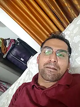 RonitVora online show from May 30, 2026, 8:03 pm