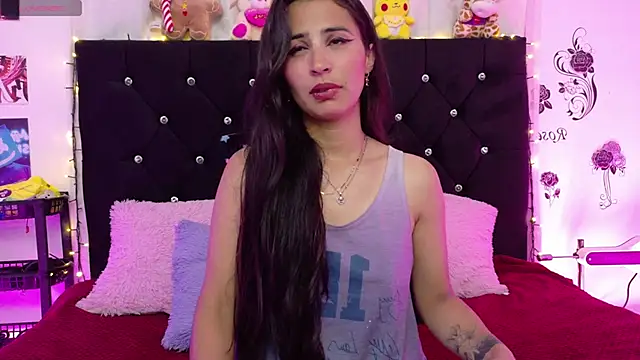 Snapshot of rose_sexy_smiley chatting on February 23, 2026, 2:24 am rose sexy smiley online show from February 23, 2026, 2:24 am