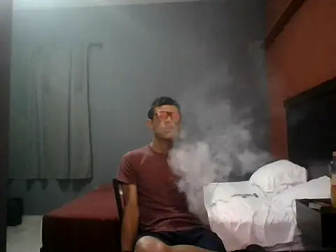 Snapshot of thejafuckgirls chatting on July 24, 2026, 8:05 pm thejafuckgirls online show from July 24, 2026, 8:05 pm