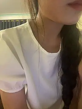 Snapshot of Rio-cute chatting on June 19, 2026, 5:19 pm Rio-cute online show from June 19, 2026, 5:19 pm