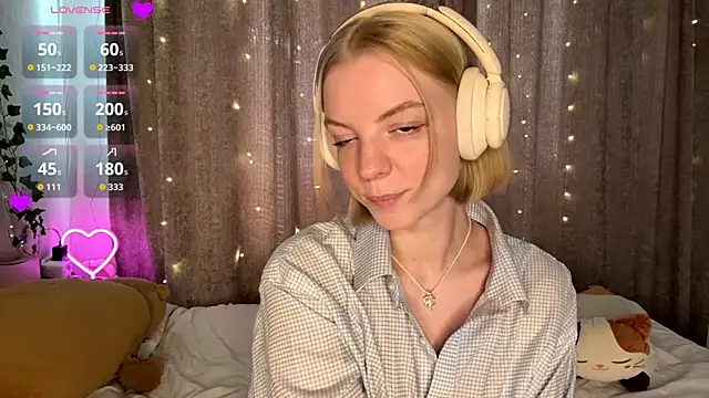 Snapshot of Marry_Sornatiko chatting on June 11, 2026, 3:09 pm Marry Sornatiko online show from June 11, 2026, 3:09 pm