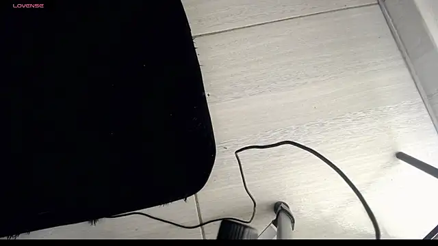 Snapshot of Sebastian_-D chatting on March 18, 2026, 9:15 pm Sebastian -D online show from March 18, 2026, 9:15 pm