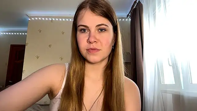 Amy Maev online show from April 10, 2026, 1:29 pm