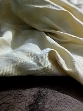 horny boy 45 online show from February 25, 2026, 7:47 pm