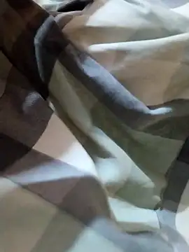 horny boy 45 online show from April 23, 2026, 4:19 pm