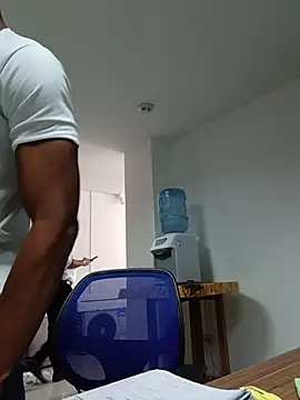 AlaskanCornpone online show from April 24, 2026, 3:36 pm