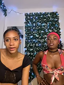 Snapshot of Jazmin_chell chatting on April 2, 2026, 2:24 pm Jazmin chell online show from April 2, 2026, 2:24 pm