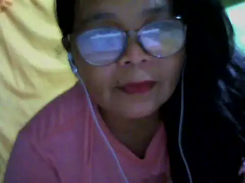 Snapshot of Flowerblossom123 chatting on May 22, 2026, 4:05 pm Flowerblossom123 online show from May 22, 2026, 4:05 pm