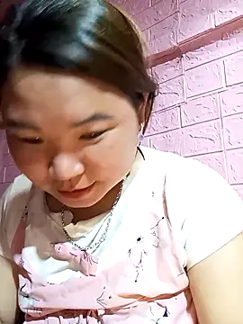 asian-bae online show from April 7, 2026, 1:13 pm