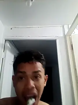 Lluviadeorohd online show from February 24, 2026, 4:46 am