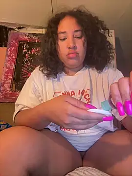 Snapshot of BunnyYT chatting on May 5, 2026, 3:59 pm BunnyYT online show from May 5, 2026, 3:59 pm