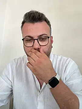 Snapshot of berkay977 chatting on July 1, 2026, 1:11 pm berkay977 online show from July 1, 2026, 1:11 pm