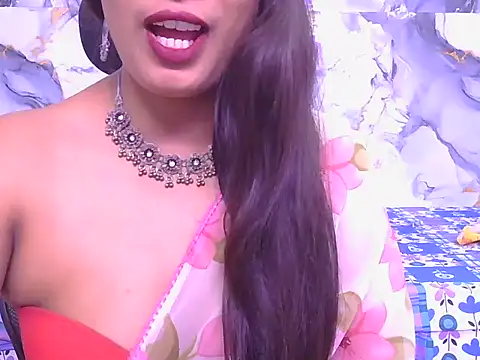 Aayesha-queen online show from May 7, 2026, 4:06 am