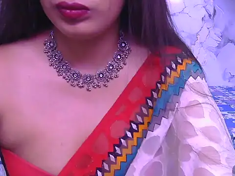 Aayesha-queen online show from April 25, 2026, 4:26 am