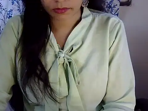 Snapshot of Neha_Sharma2 chatting on July 7, 2026, 1:03 pm Neha Sharma2 online show from July 7, 2026, 1:03 pm