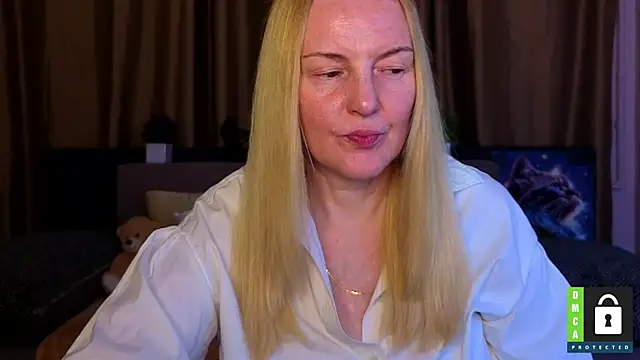 Snapshot of Bella_soulmate chatting on May 21, 2026, 11:29 am Bella soulmate online show from May 21, 2026, 11:29 am