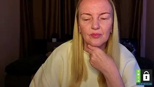 Snapshot of Bella_soulmate chatting on May 15, 2026, 5:27 am Bella soulmate online show from May 15, 2026, 5:27 am