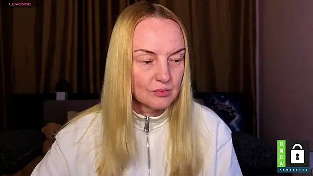 Snapshot of Bella_soulmate chatting on May 6, 2026, 5:22 am Bella soulmate online show from May 6, 2026, 5:22 am
