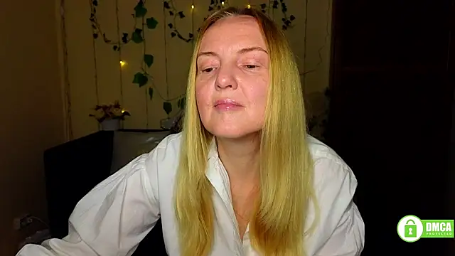 Snapshot of Bella_soulmate chatting on May 22, 2026, 5:27 am Bella soulmate online show from May 22, 2026, 5:27 am