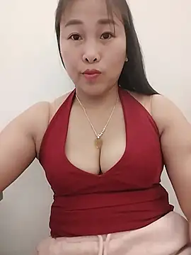01 ANNA 01 online show from May 26, 2026, 2:26 pm