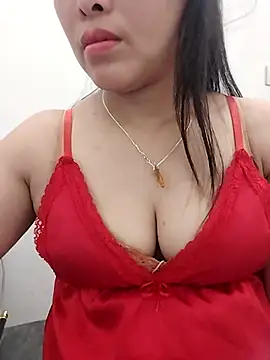 01 ANNA 01 online show from May 7, 2026, 9:23 am