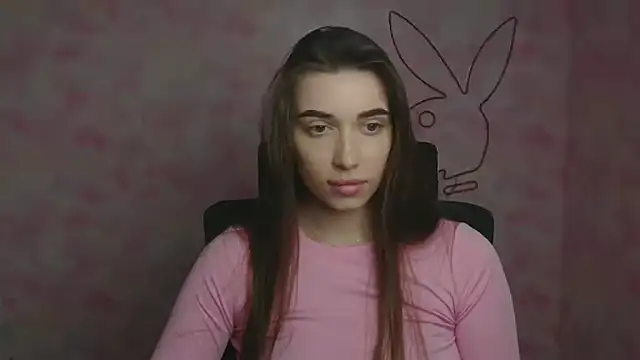 NikaMystic online show from April 2, 2026, 11:39 am