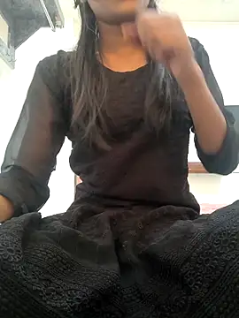 sexy queenn  online show from February 27, 2026, 7:41 am