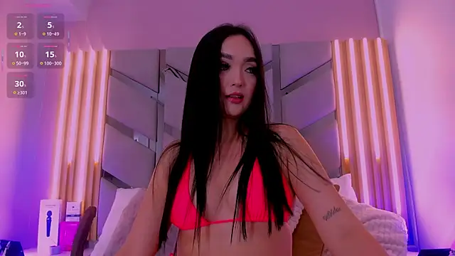 Samantha-Pardo online show from May 29, 2026, 8:15 pm