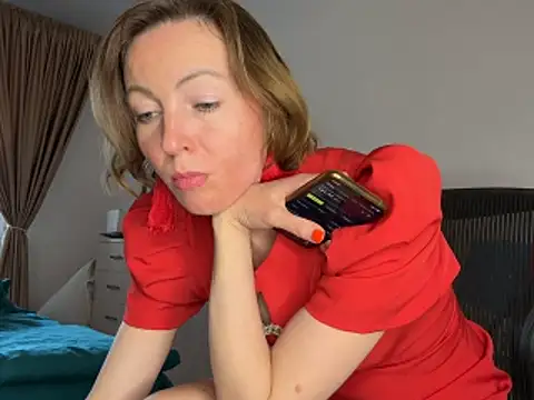 angelicfenix online show from March 29, 2026, 2:52 pm