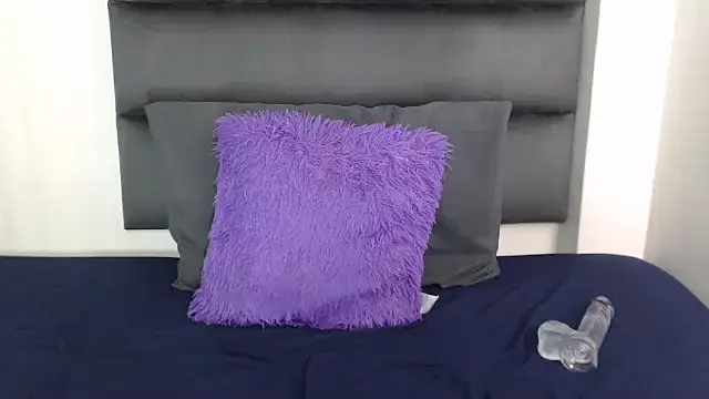 Snapshot of Ldidii chatting on April 1, 2026, 1:23 pm Ldidii online show from April 1, 2026, 1:23 pm