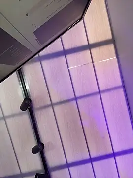 aurora ec online show from March 25, 2026, 1:21 pm