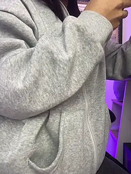 aurora ec online show from April 7, 2026, 1:02 pm