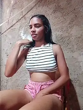 valentina gomez1 online show from May 27, 2026, 12:45 pm