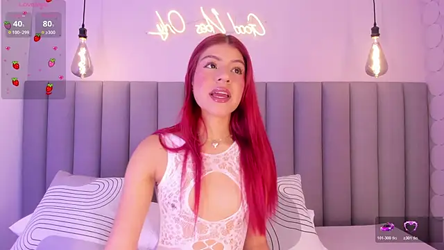 Snapshot of anthonellalux chatting on March 28, 2026, 4:30 pm anthonellalux online show from March 28, 2026, 4:30 pm